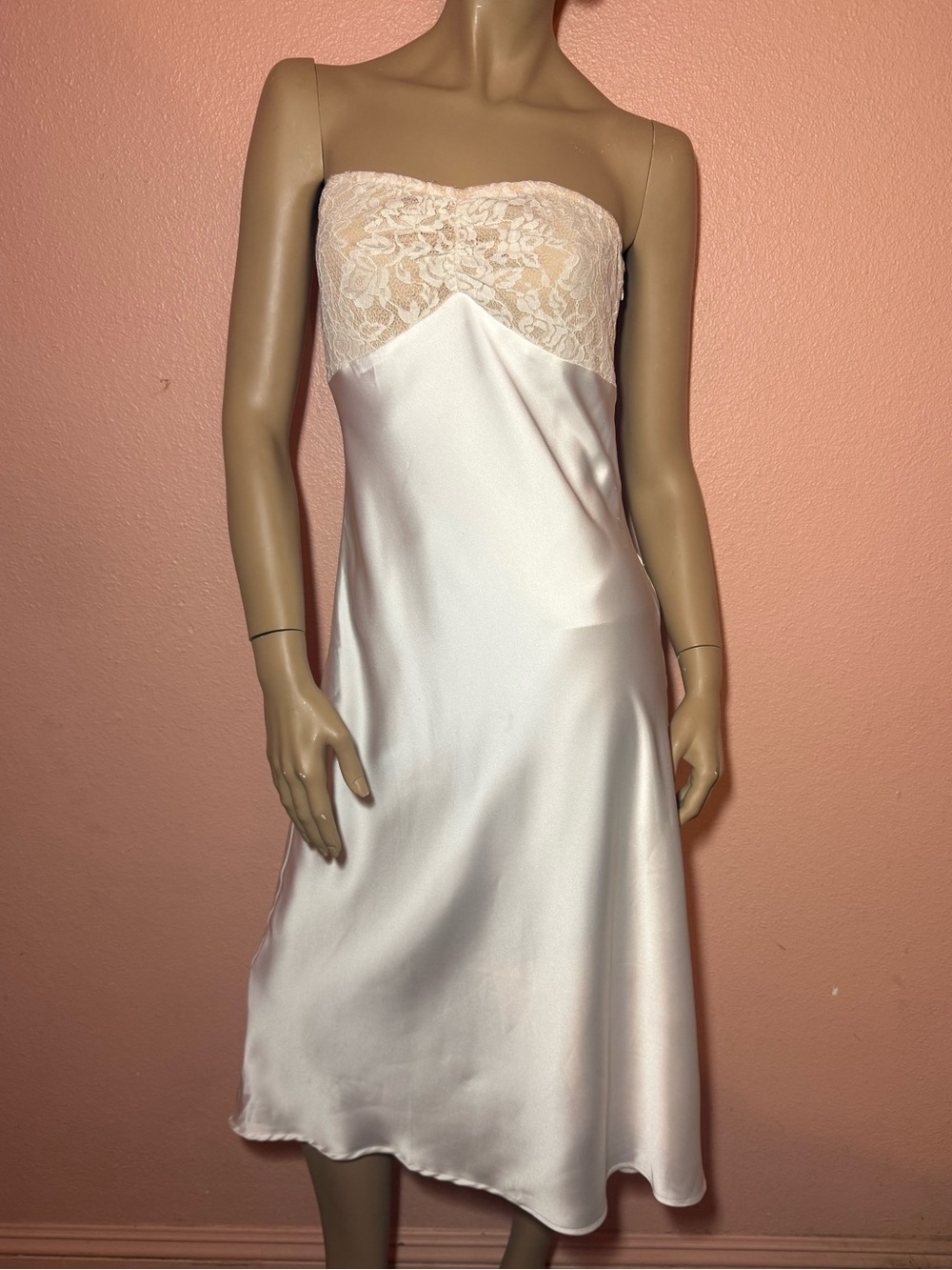 Forever 21 NWT White Satin Lace Strapless Midi Dress Medium Bridal Cottagecore